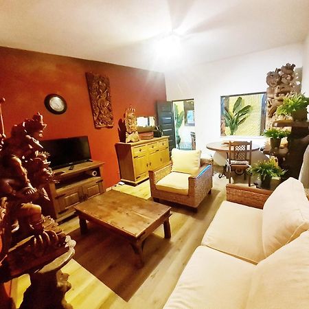 Villa Paraiso - Naturism Optional Adults Only Porches  Luaran gambar