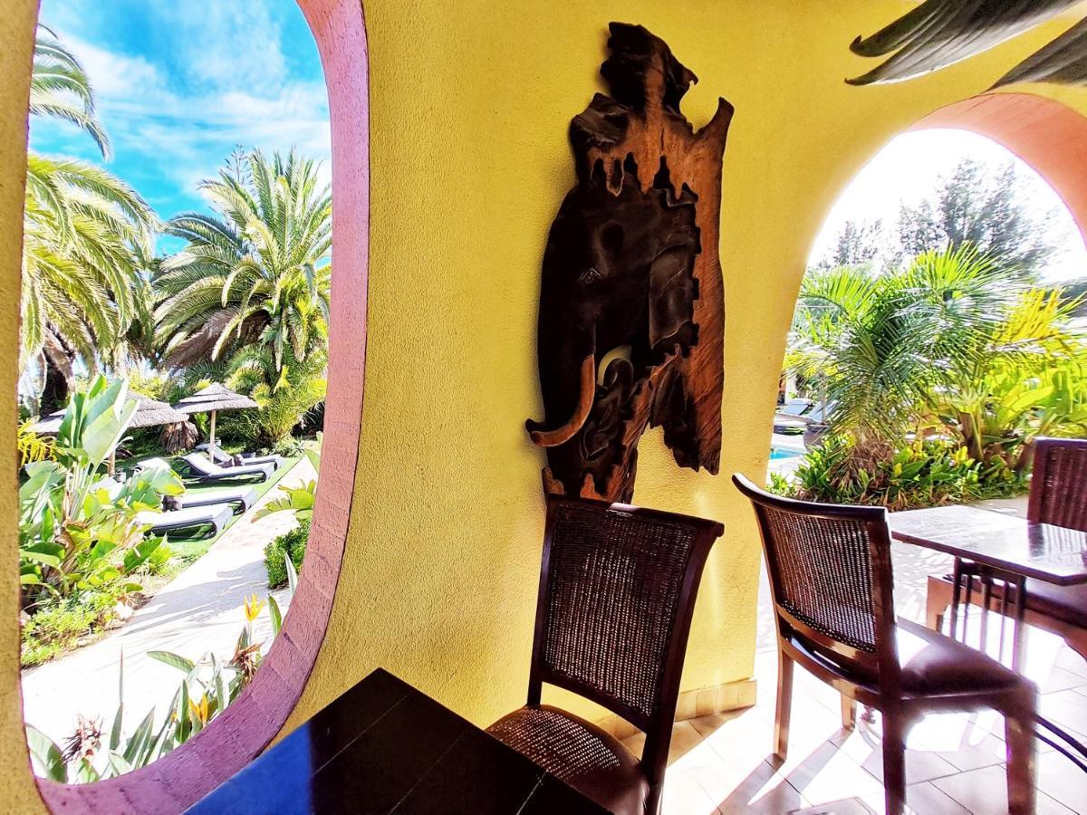 Villa Paraiso - Naturism Optional Adults Only Porches  Luaran gambar
