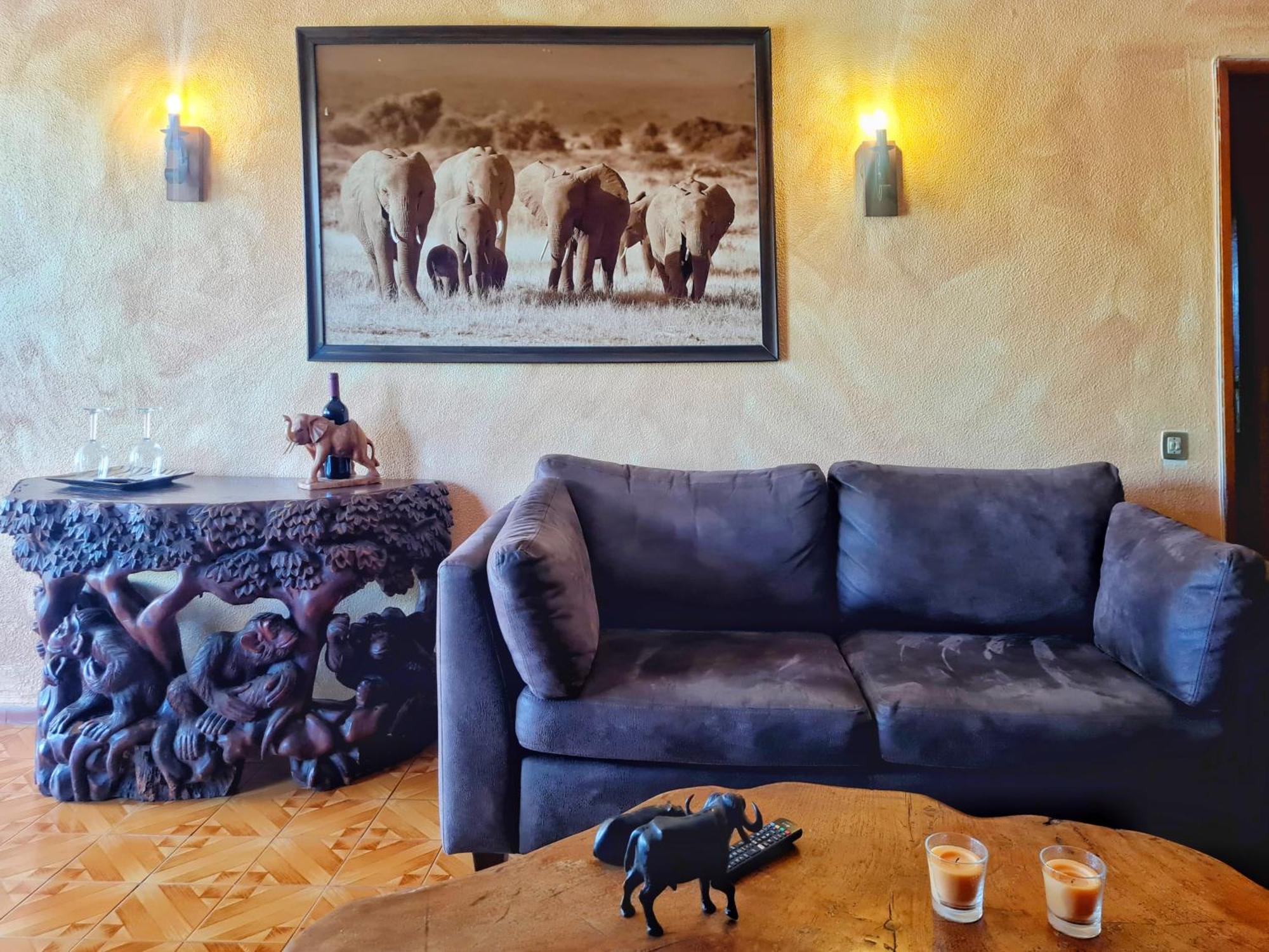 Villa Paraiso - Naturism Optional Adults Only Porches  Bilik gambar