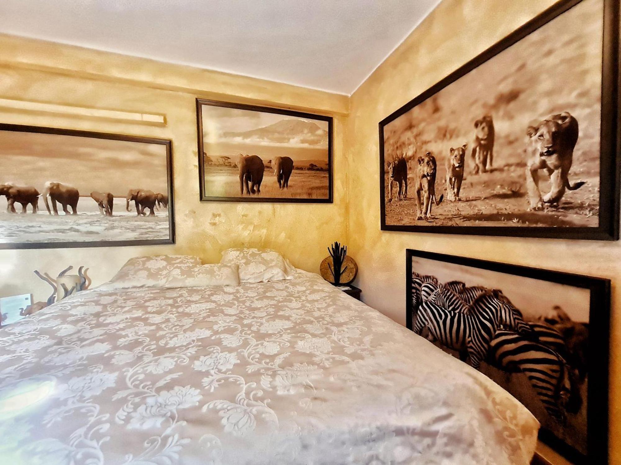 Villa Paraiso - Naturism Optional Adults Only Porches  Bilik gambar
